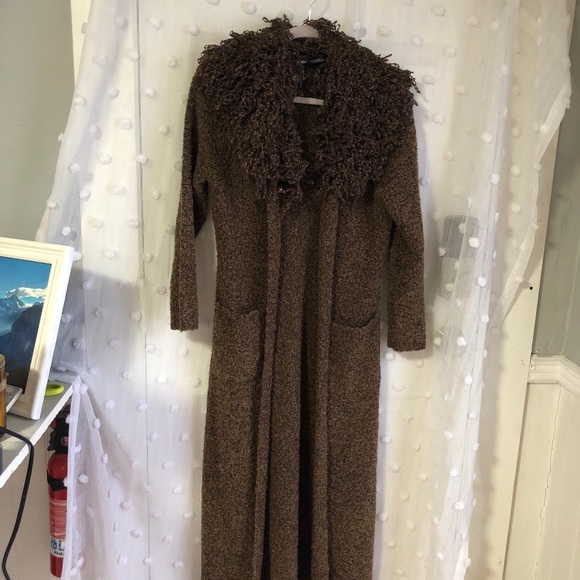 Duster Brown Knit Wool Removable Collar Detailing - Picture 3 of 15